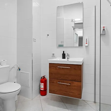Victory Avenue Gem - Modern & Elegant Apartment Bucharest